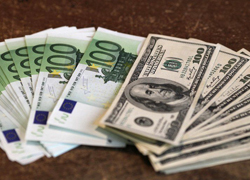Как рост курса доллара и евро повлияет на нашу жизнь