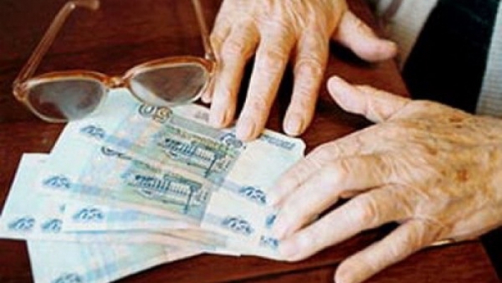 С 1 апреля социальные пенсии вырастут на 10,3%, ЕДВ – на 5,5%