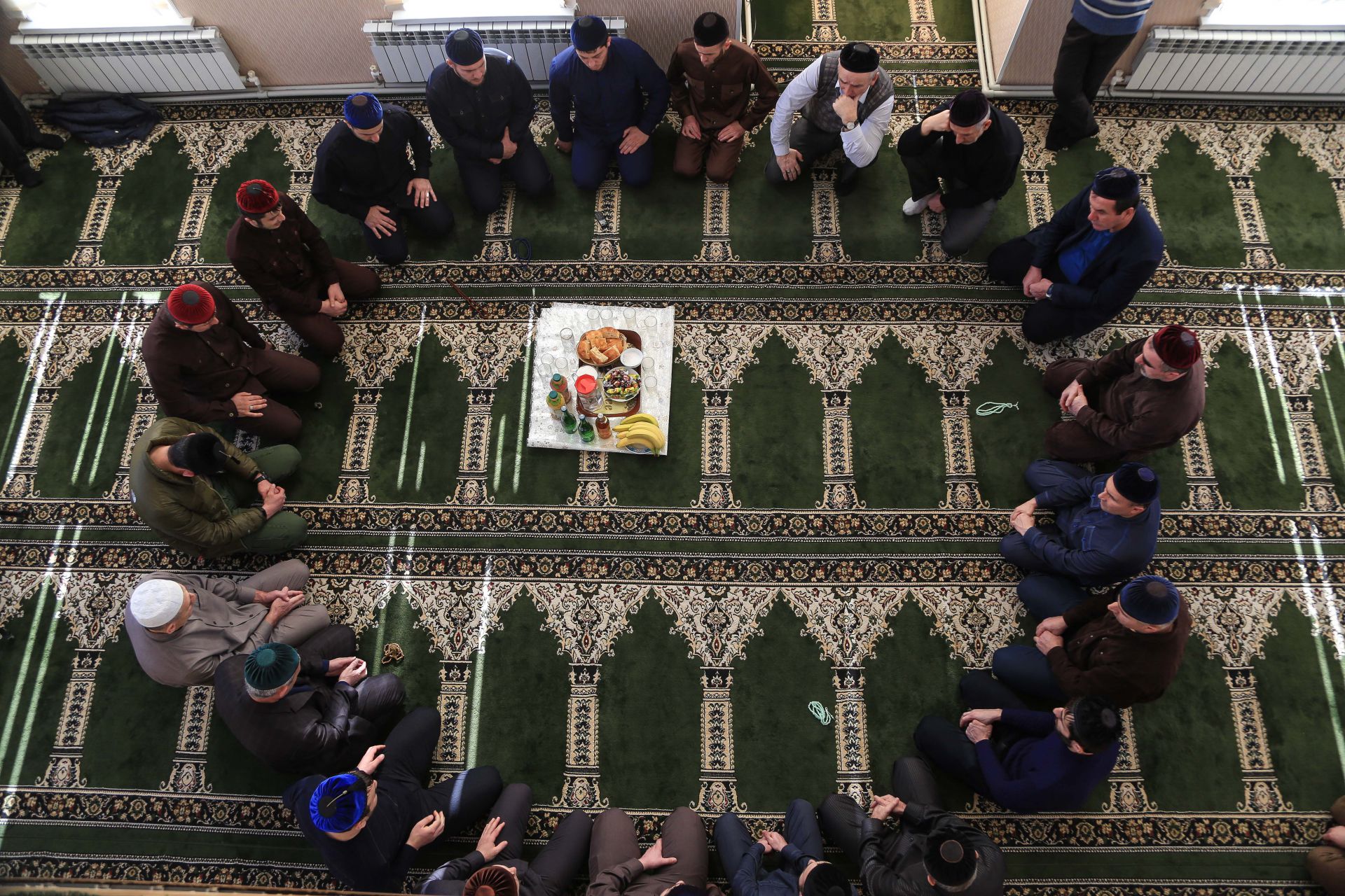 ислам в чечне. я аллах1 дели. йа аллах1. ла илах1а иллаллах1 ла илах1а иллаллах1 назма. байсангур беноевский.