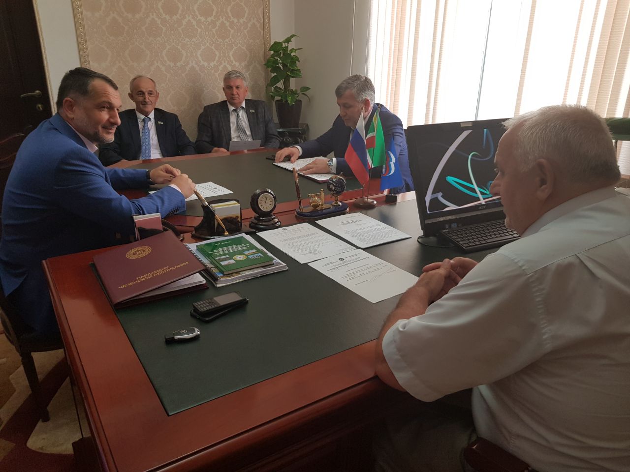 Мизо чеченской. Мизо чеченской республики. Мизо грозного. Бухадиев мамед. Министр мизо чр.