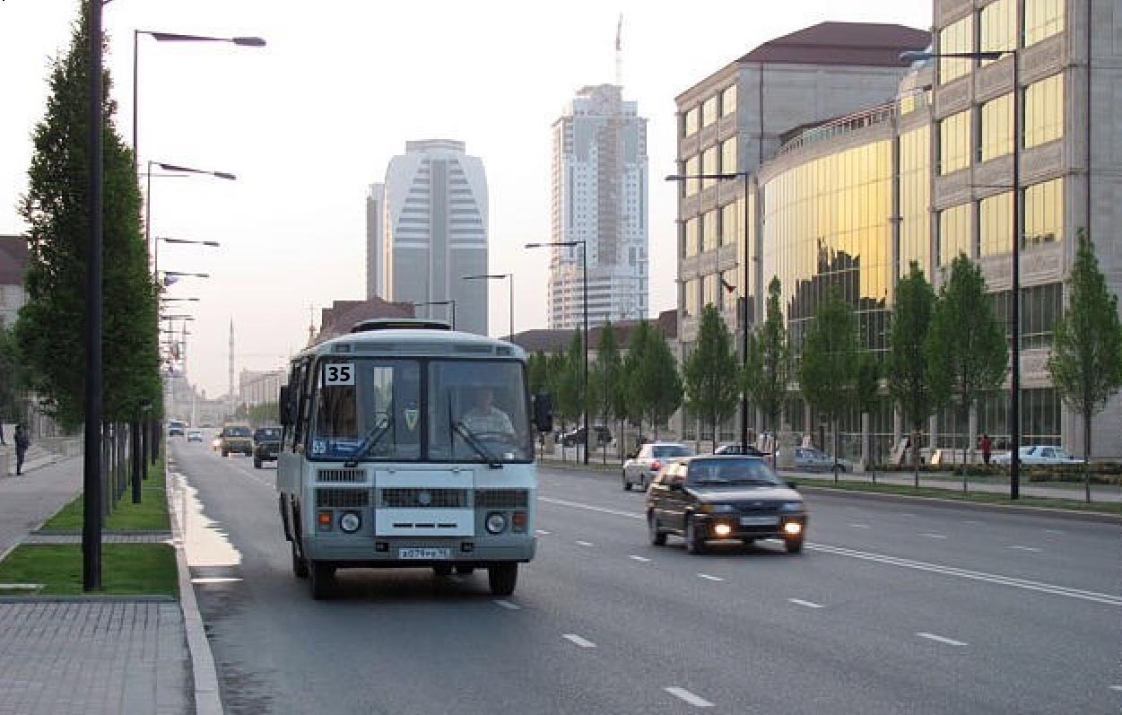 Грозный маршрутки. Троллейбус 1 волгодонск маршрут. Автобусы грозного карта. Маршрут маршруток грозный. Маршрут маршруток грозный.