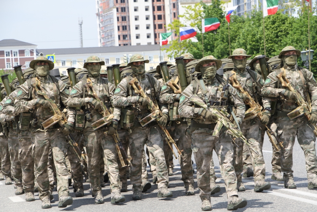 Грозный в мае. Парад в Грозном 2022. Парад в Чечне. Парад в Грозном. Чеченский парад.