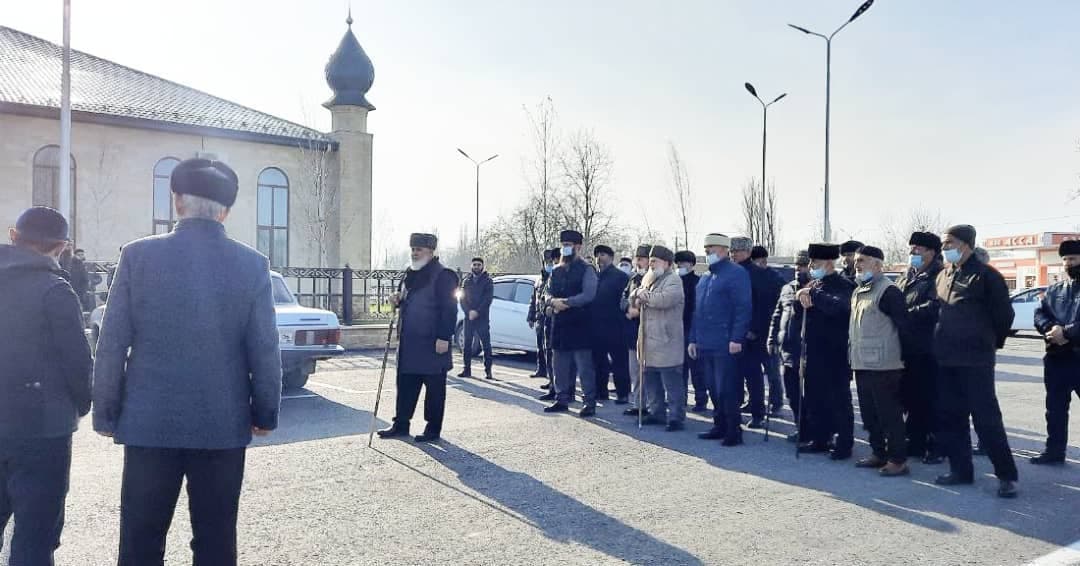 Прошел обряд смихи 6. Жители Ассиновская. Кадий Надтеречного района. Ансар Хетиев. Наводнение в Чеченской Республике Надтеречный район.