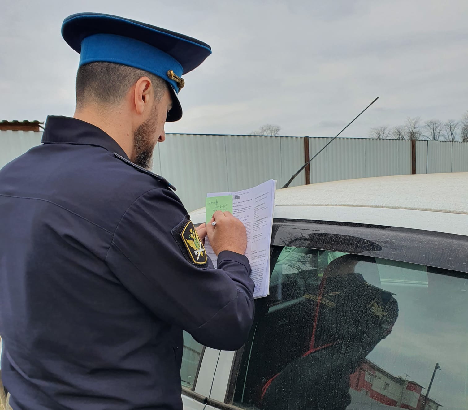 Чеченские приставы арестовали автомобиль за штрафы на 500 тыс. рублей |  11.04.2022 | Грозный - БезФормата