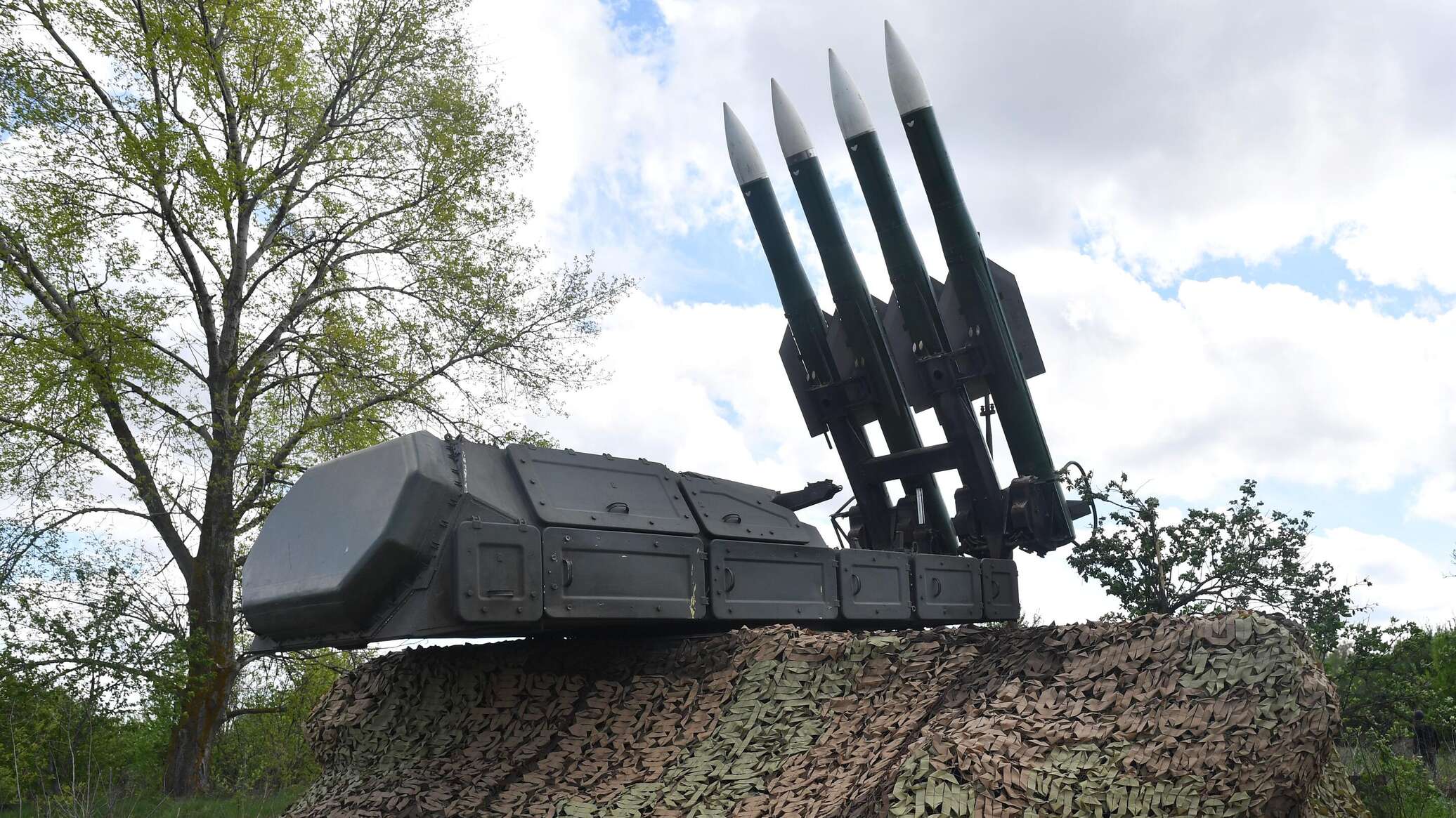 Пво перехватили. Системы ПВО на Украине 2022. ЗРК бук м1. Бук-м2 зенитный ракетный комплекс. Бук м3 зенитный ракетный комплекс.