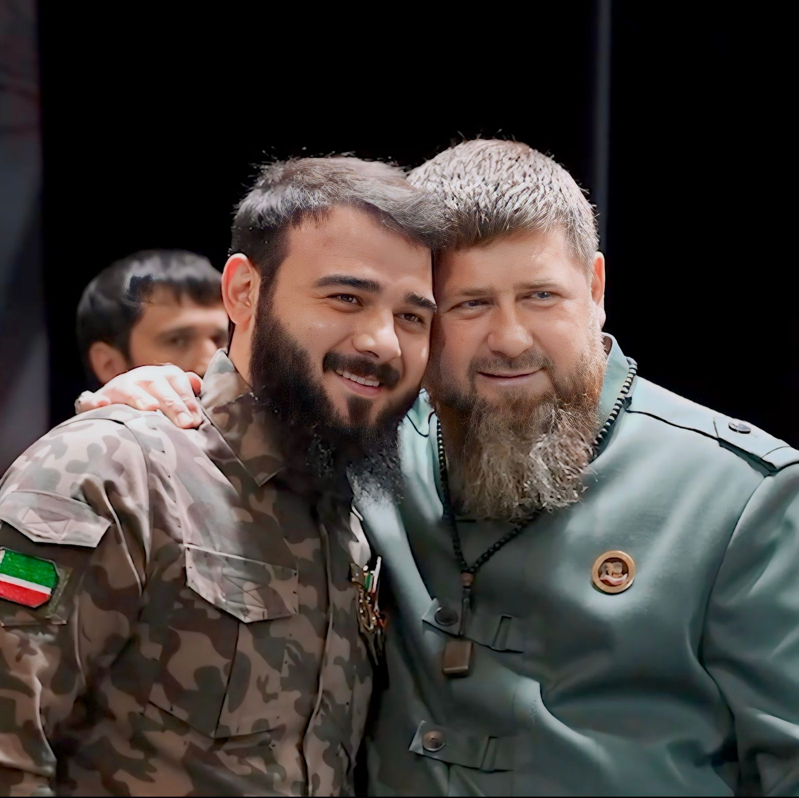 ЧЕЧНЯ. Помощник Главы ЧР Хамзат Кадыров награжден орденом Мужества