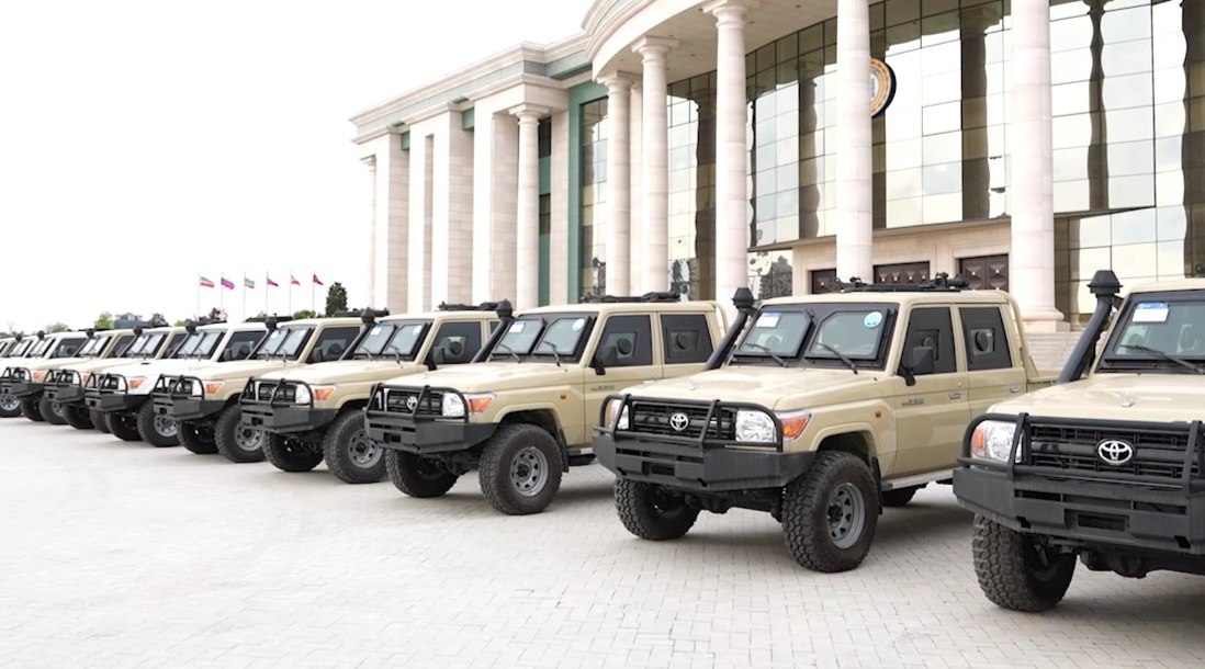 ЧЕЧНЯ. Фонд Кадырова для чеченских подразделений направит в зону СВО 30 бронированных автомобилей