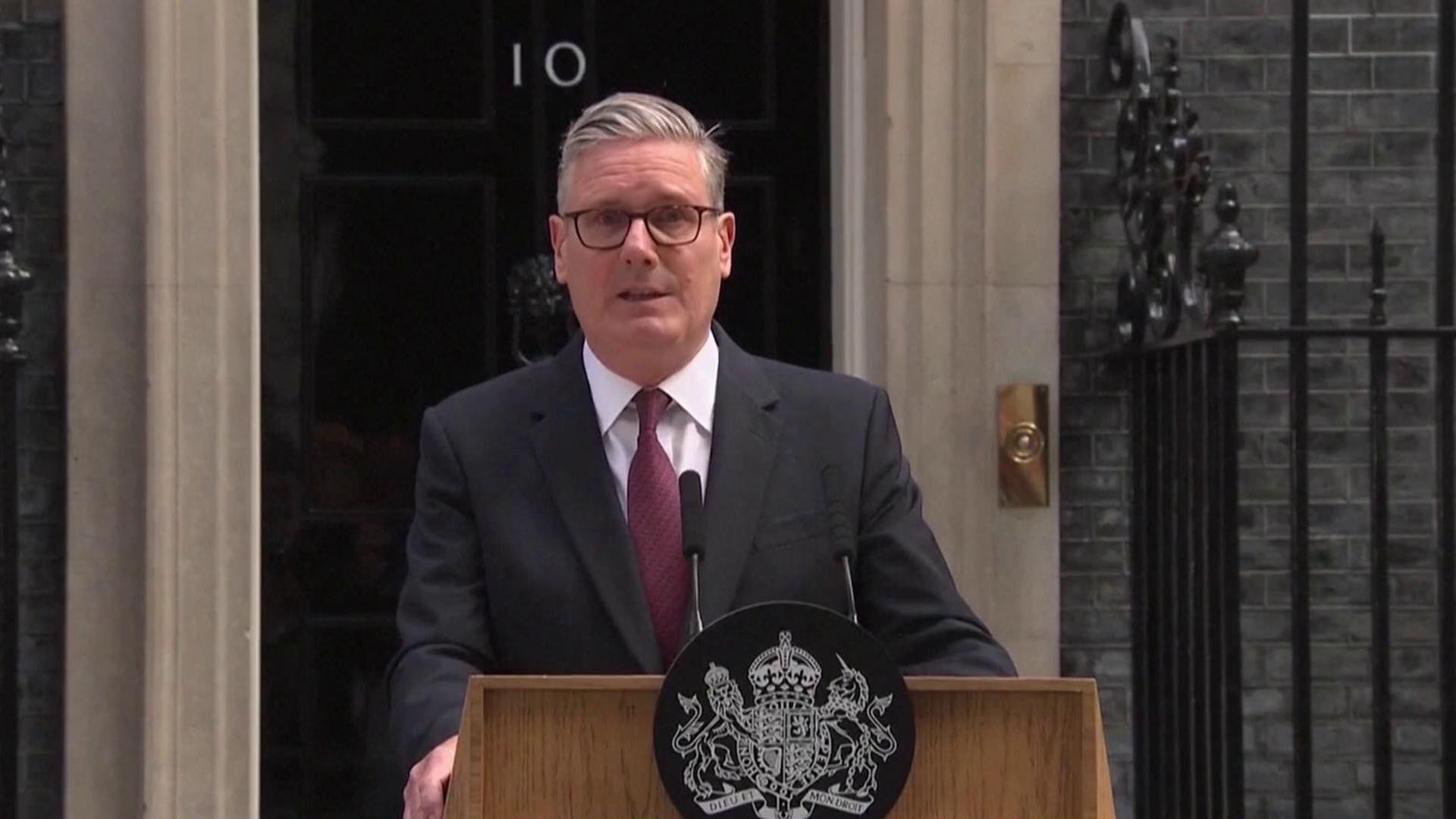 Starmer Secures UK Role in EU Ukraine Defense Initiative